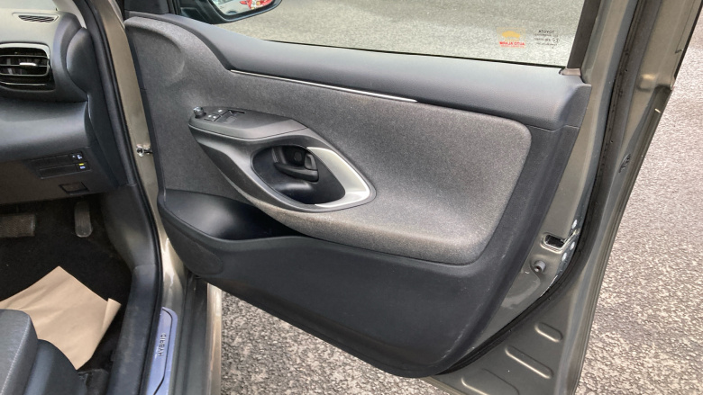 Toyota Yaris 1.5 Hybrid Icon 5dr CVT Hybrid Hatchback